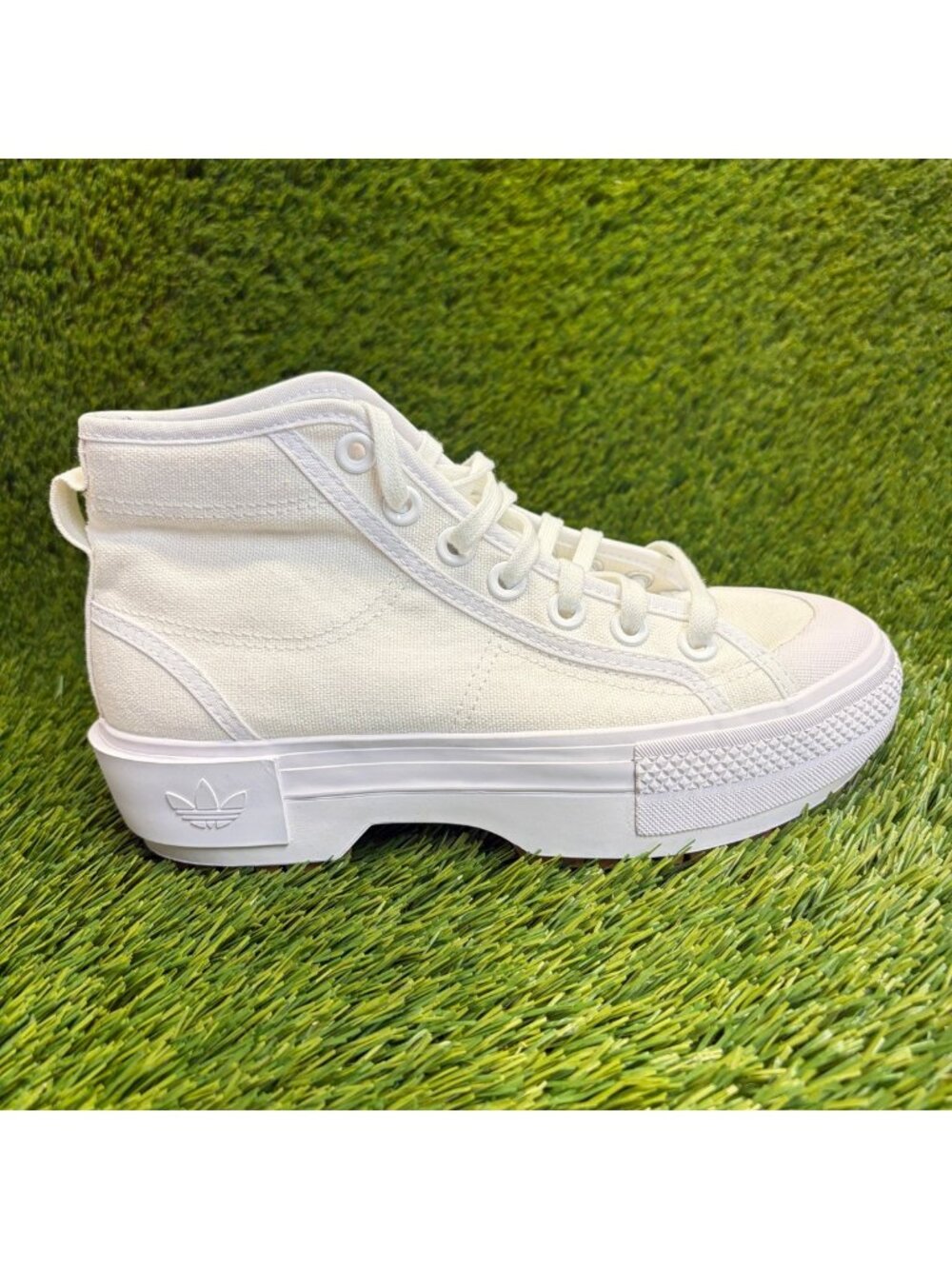 Adidas Nizza Trek Platform Womens Size 6 White Gum Athletic Skate Shoes Sneakers